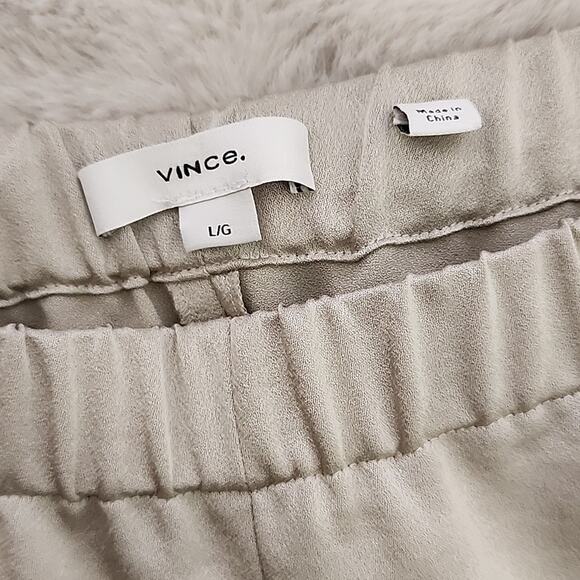 NEW Vince Satin Zipper Pocket Pleated Wide Leg Pull On Cream Women's Pants - Picture 9 of 15